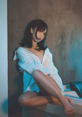 恐怖游泳馆免费观看_1080P高清视频观看